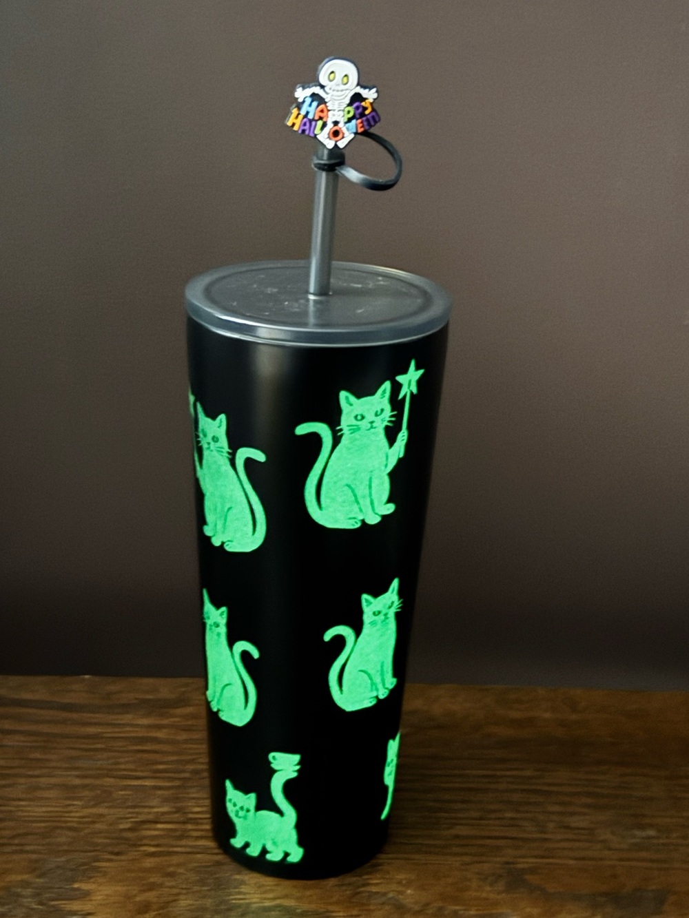NWT Starbucks 2026 Black Cat Stainless Steel Glow In The Dark Cold Cup w/stopper